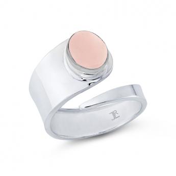 Rose Quartz cabouchon 