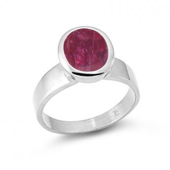 Cocktail Ring Oval Ruby 