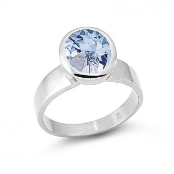 Cocktail Ring Oval Blue Topaz 