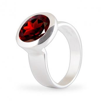 Cocktail Ring  Basic Granat 