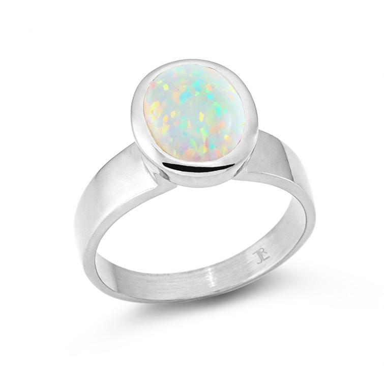 Cocktail Ring Oval Opal 