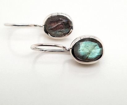 Cocktail Earring Oval Labradorite 